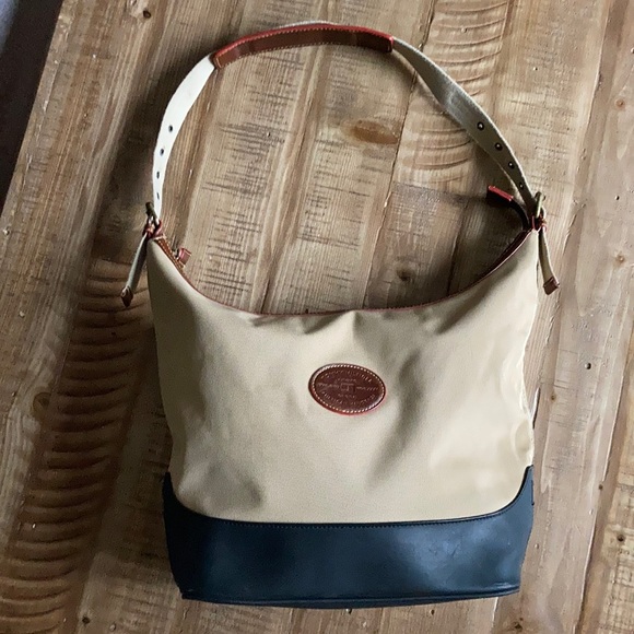 Tommy Hilfiger Handbags - Tommy Hilfiger tote bag 💼